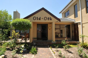 Гостиница Old Oak Guest House  Беллвилле